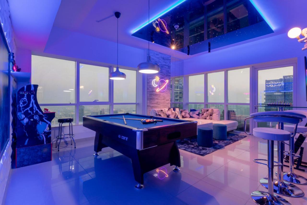 Next'House - Skyview Host Vandrerhjem Dubai Eksteriør bilde