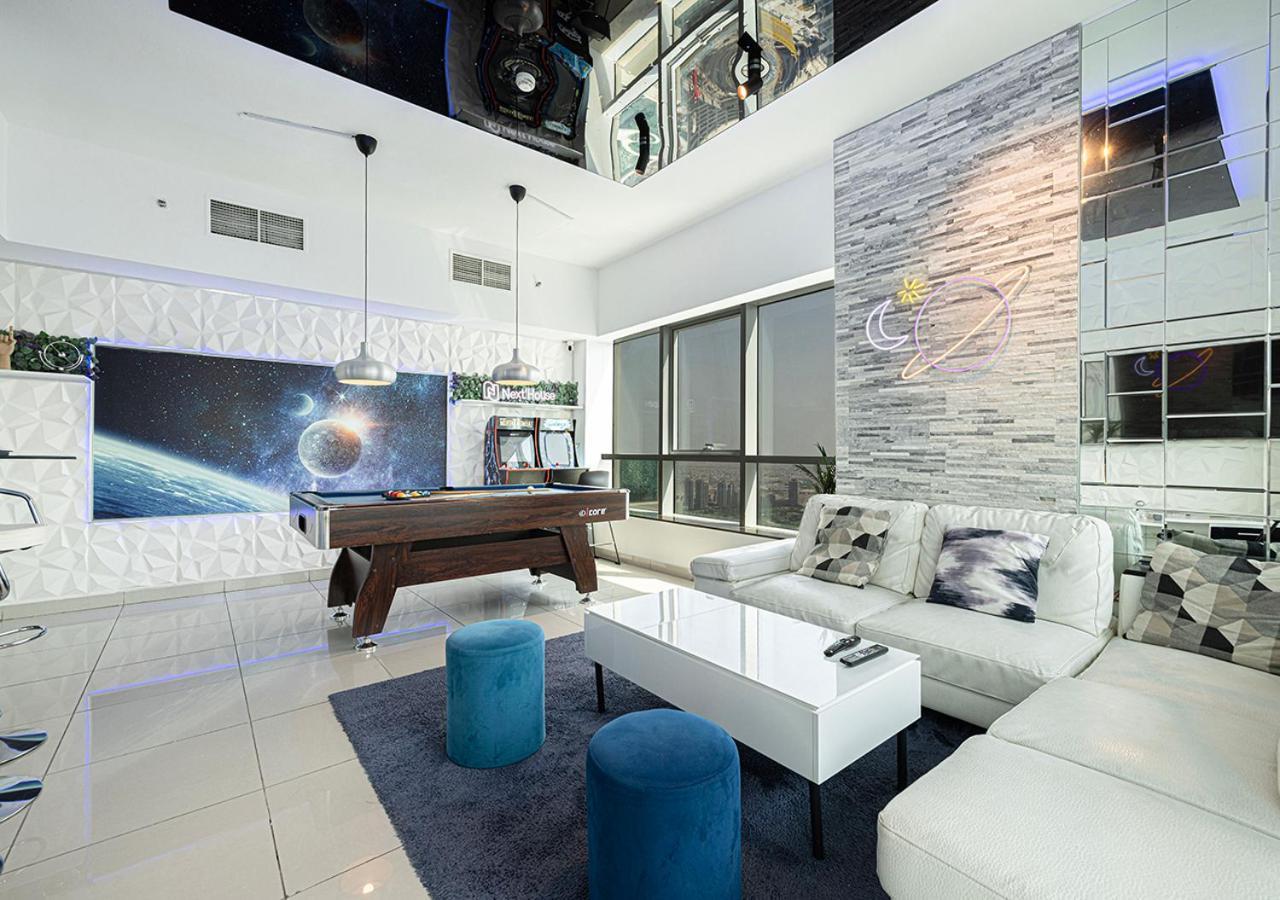 Next'House - Skyview Host Vandrerhjem Dubai Eksteriør bilde