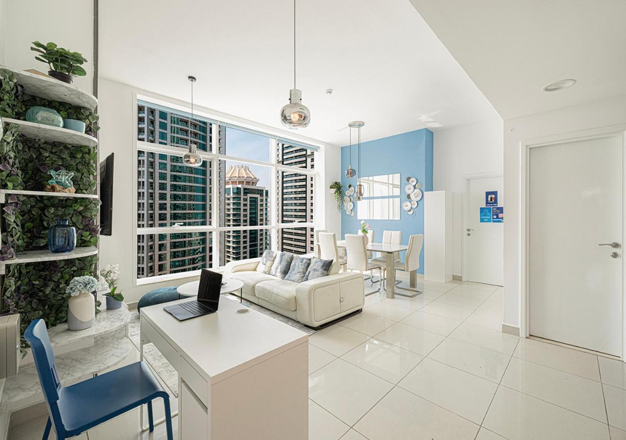 Next'House - Skyview Host Vandrerhjem Dubai Eksteriør bilde